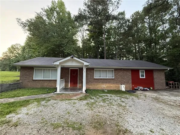 2829 Bomar Rd, Douglasville, GA 30135