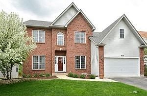 1st image of 474 Parkwood Cir
