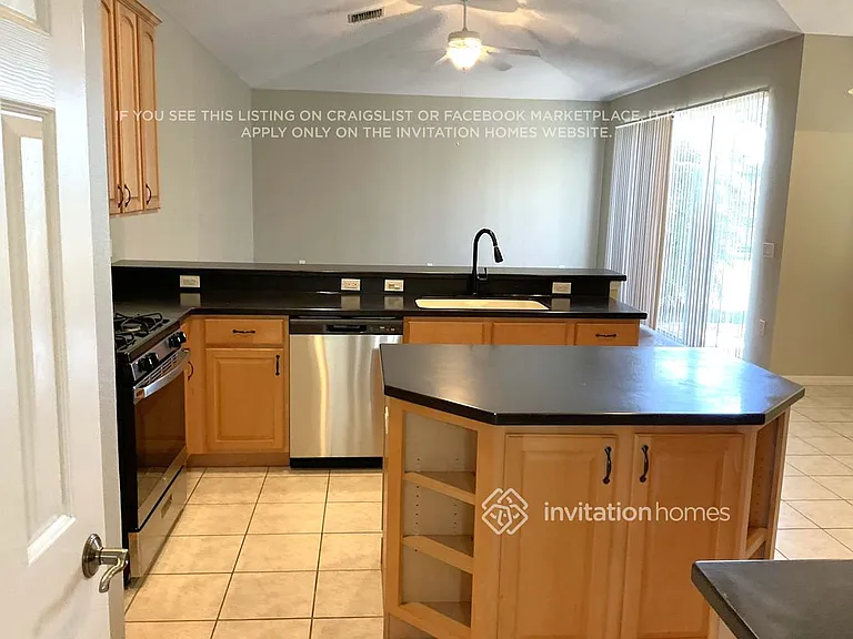 12122 Aster Ave — Photo 8