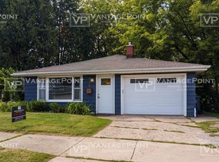 329 Monroe St, Little Chute, WI 54140