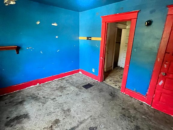 5th image of 1418 W Millman St