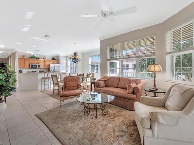 4844 Hampshire CT #201, Naples, FL, 34112