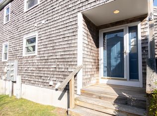 5 Harbor Hill Dr, Bourne, MA 02532