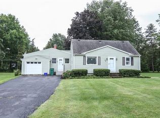 36 Beaman Rd, Rochester, NY 14624
