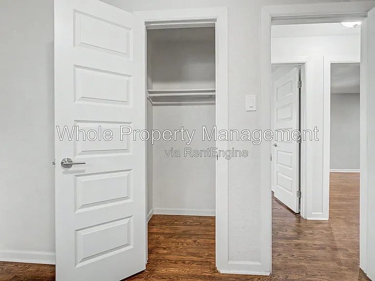 2991 Hudson St — Photo 24