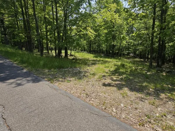 Skyline Drive, Neversink, NY 12765