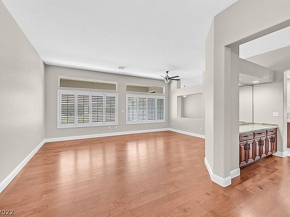 3rd image of 2852 Breakers Creek Dr