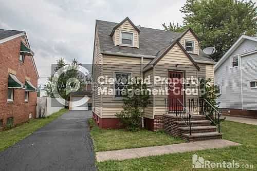 1st image of 26301 Shoreview Ave