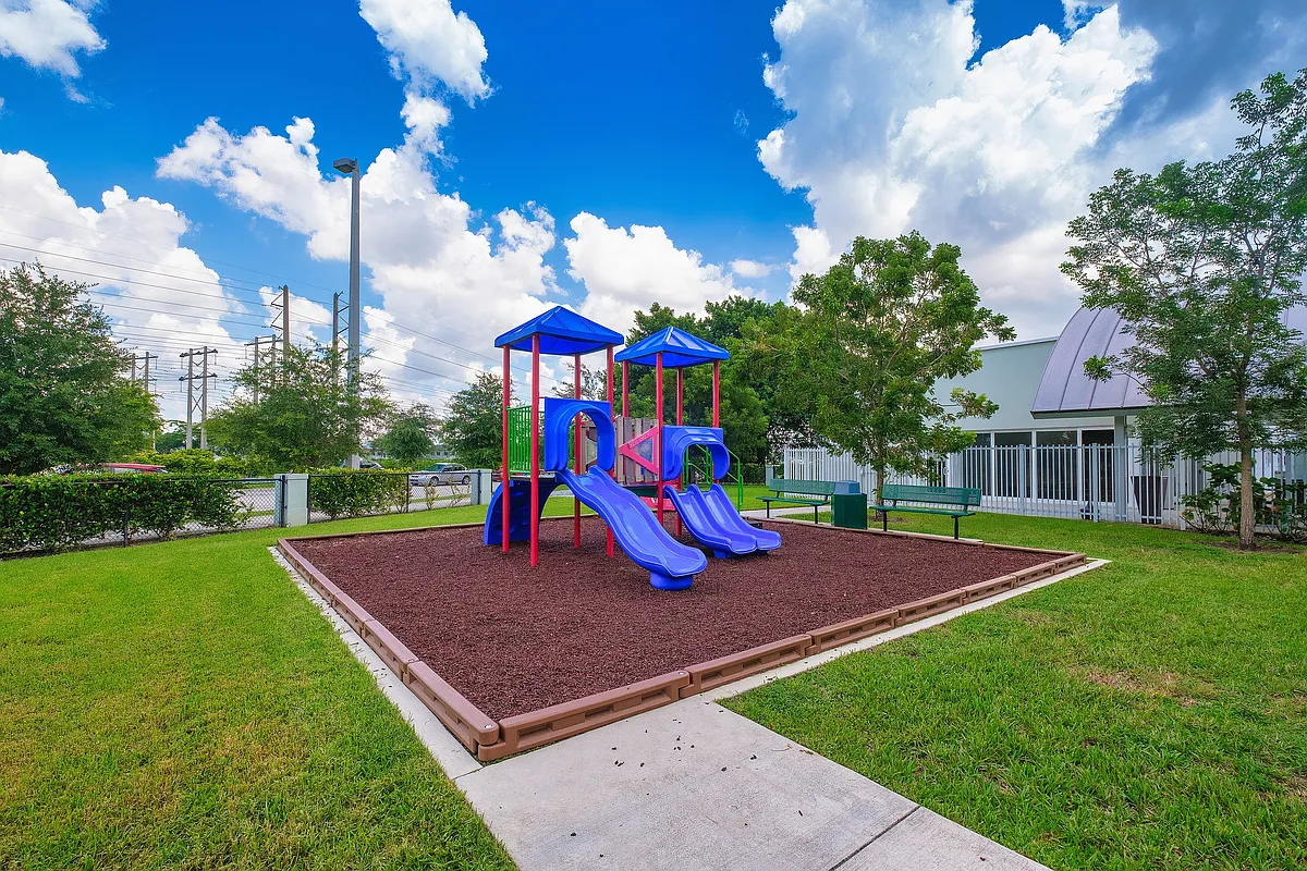 Building Photo - Princeton Groves