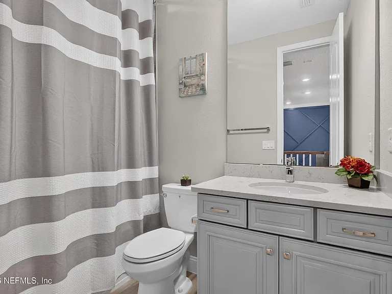 22 Azura Point — Photo 41
