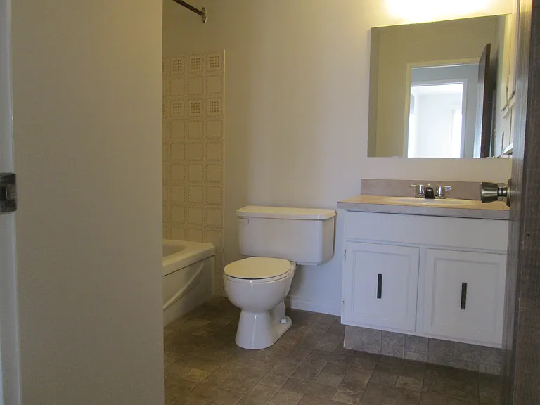 5735 Dalgetty Dr NW — Photo 6