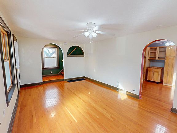 3rd image of 168 W California Ave