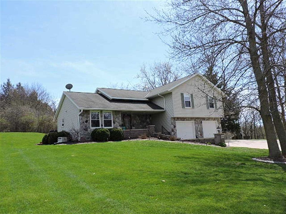 1st image of W2945 Green Isle Dr
