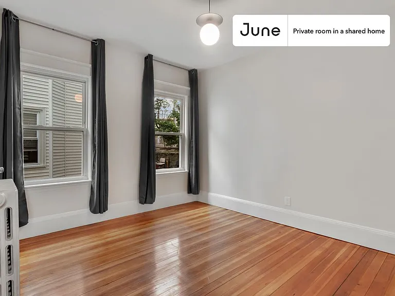 20 Alcott St #B — Photo 2