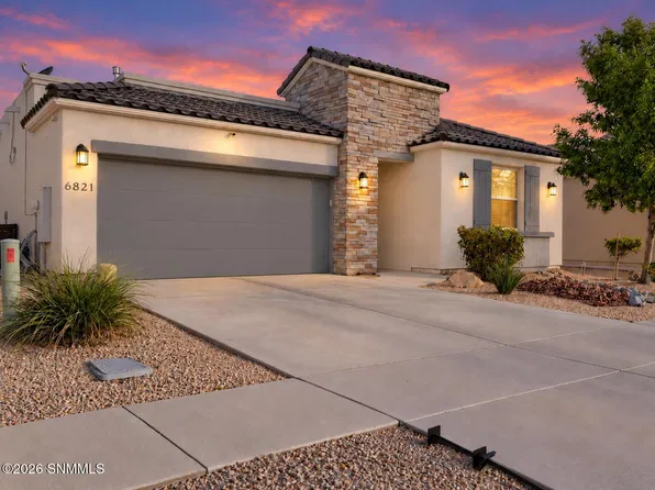 6821 Titan Rd, Las Cruces, NM 88012