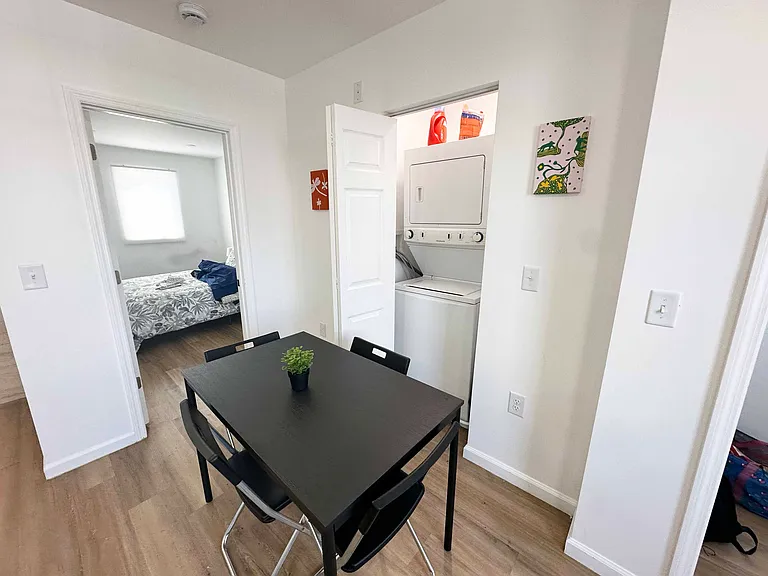 33 Kossuth St #2 — Photo 6