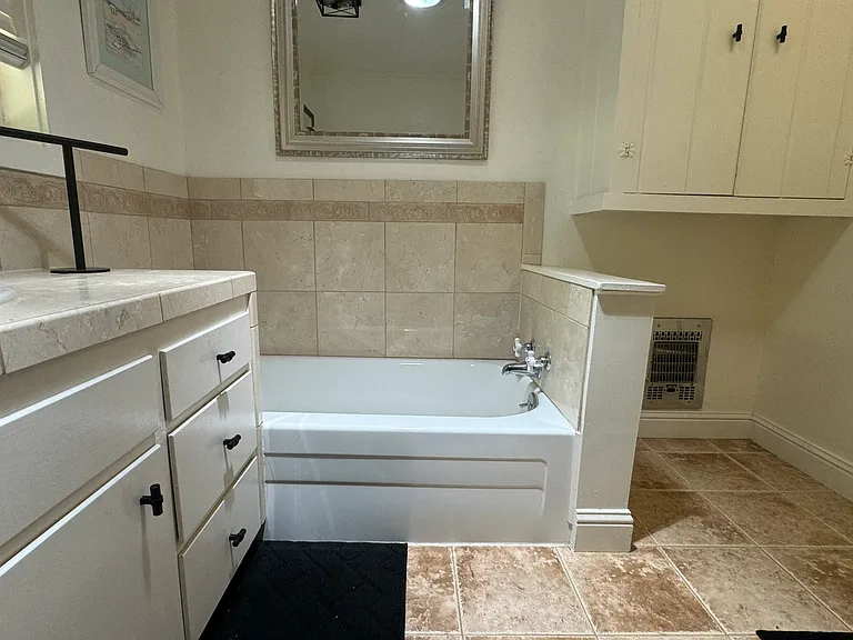 14322 Meadow Dr — Photo 22