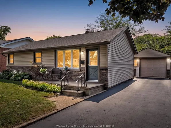 170 Superior St, Lasalle, ON N9J 1H3
