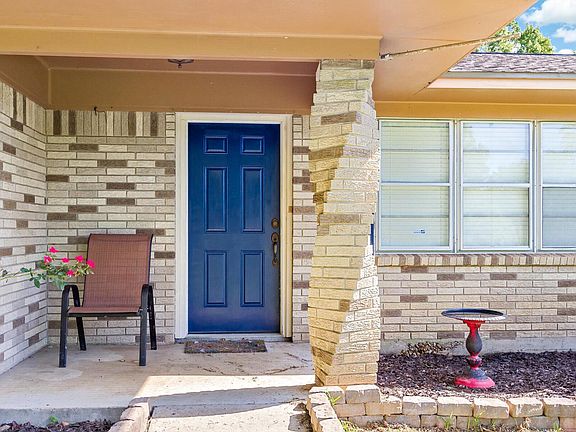 2nd image of 2075 County Road 4260