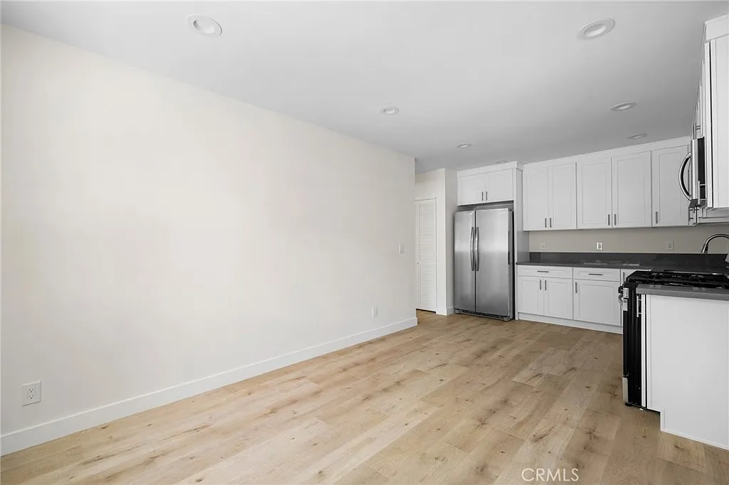 1 bed, 1.0 bath, 451 sqft, $2,250 — Photo 3