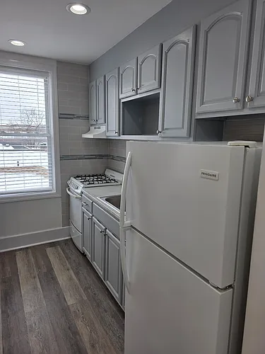 238 E Wheat Rd #3 Photo 1