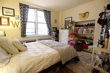 Rented by City Connections Realty