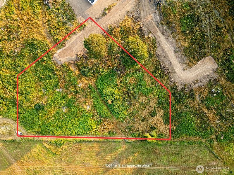 2nd image of 391 Brook Valley Road
