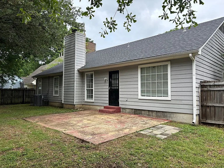 2573 Laurelcrest Dr — Photo 18