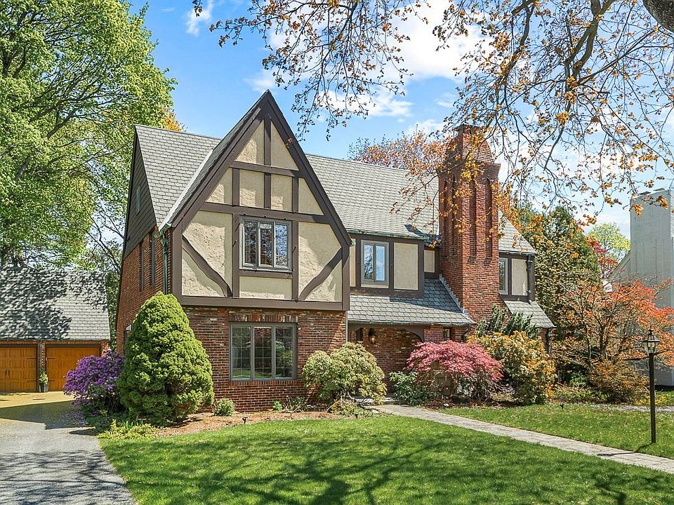 1st image of 59 Wedgemere Ave