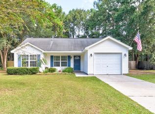 105 Knotty Pine Cir, Springfield, GA 31329