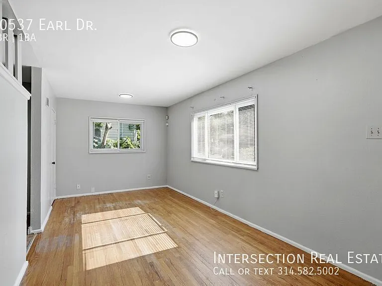 10537 Earl Dr — Photo 6