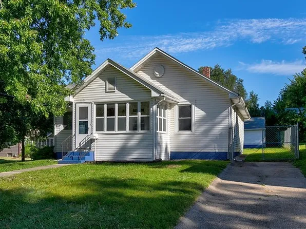 1100 Guthrie Ave, Des Moines, IA 50316