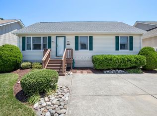 14006 Sailing Rd, Ocean City, MD 21842