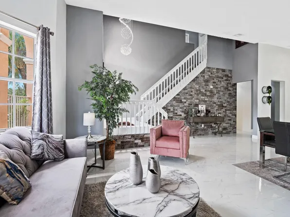 338 NW 152nd Lane, Pembroke Pines, FL 33028