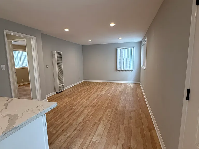 1744 Manhattan Ave #3 — Photo 2