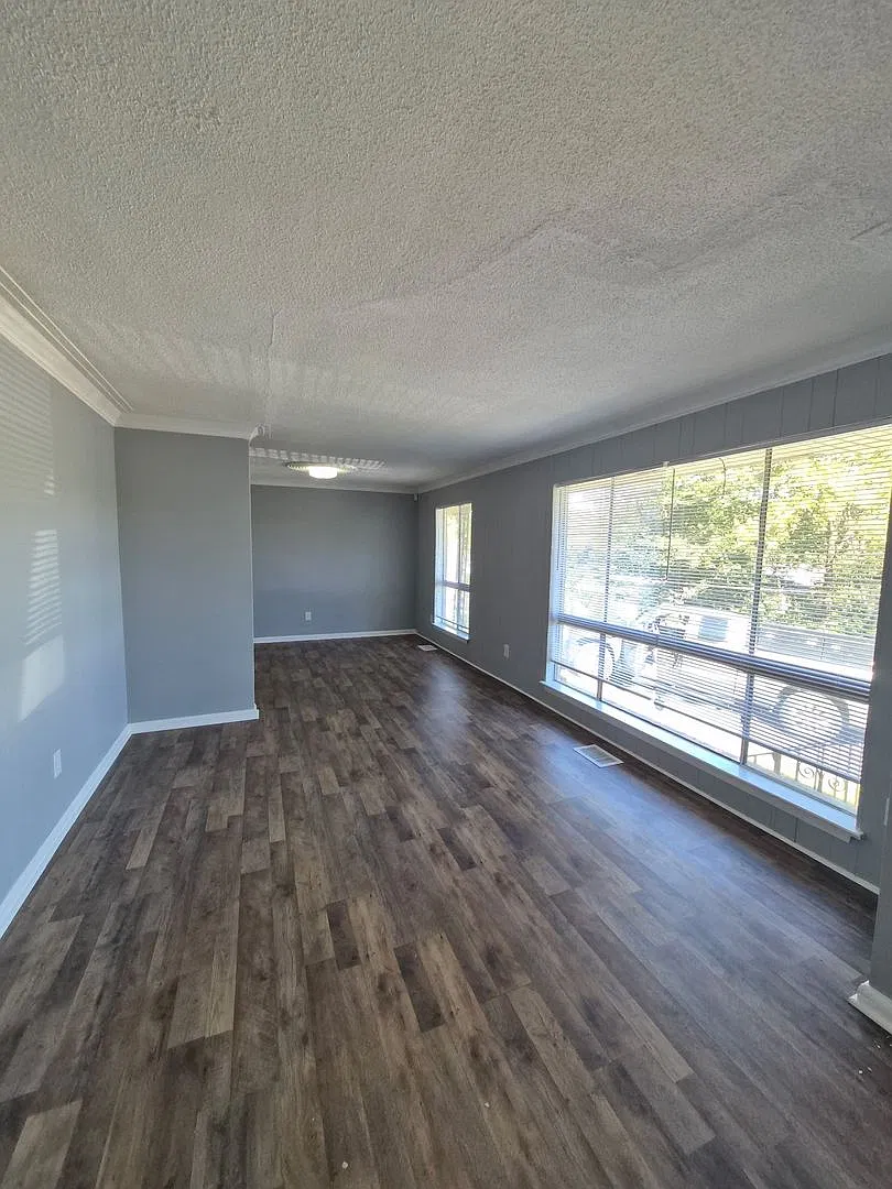 4213 Oakland Terrace N: Renovated 3BR Home with Fenced Yard, Carport & Storage Shed — Photo 2