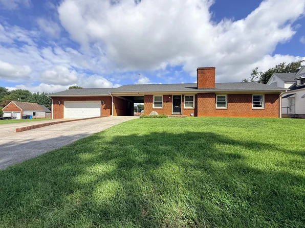 3110 Maplelawn Ave NW, Roanoke, VA 24012