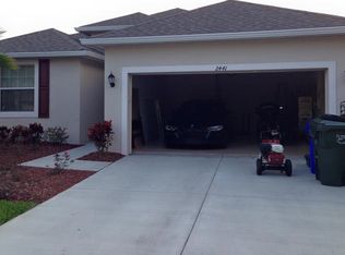 2441 Winnipeg Dr, Lakeland, FL 33809