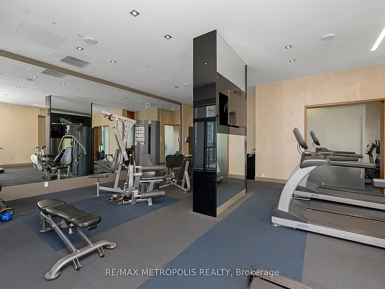 15 Zorra St #503 — Photo 30
