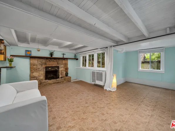 2134 N Beverly Glen Blvd, Los Angeles, CA 90077