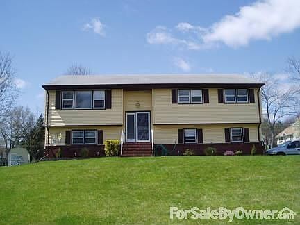 Front View 12 Ringwood Drive : In Cantebury Estates across from Volunteers Park, where summer camp i