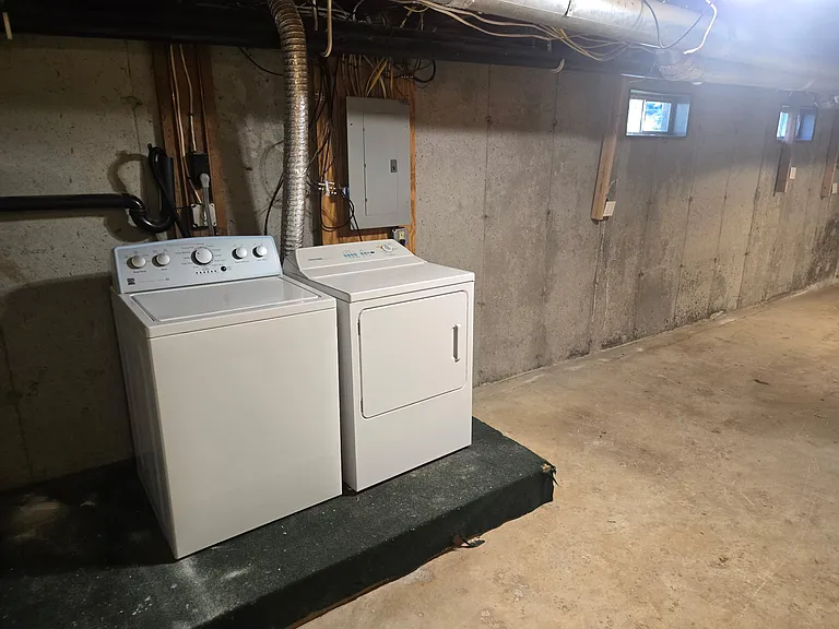 13 N Harbor St #13A — Photo 3