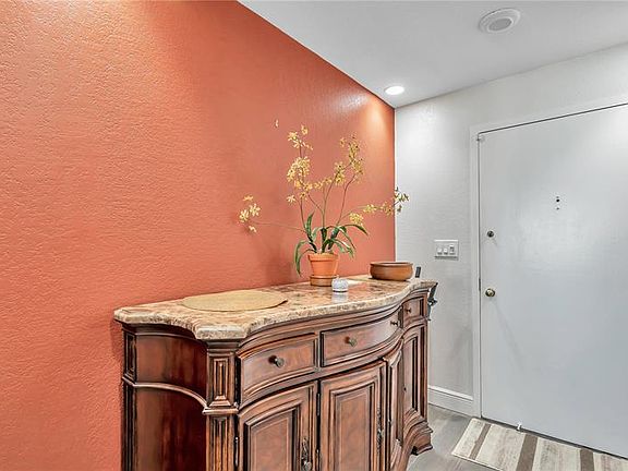 5th image of 1 Beach Dr SE Unit 1810