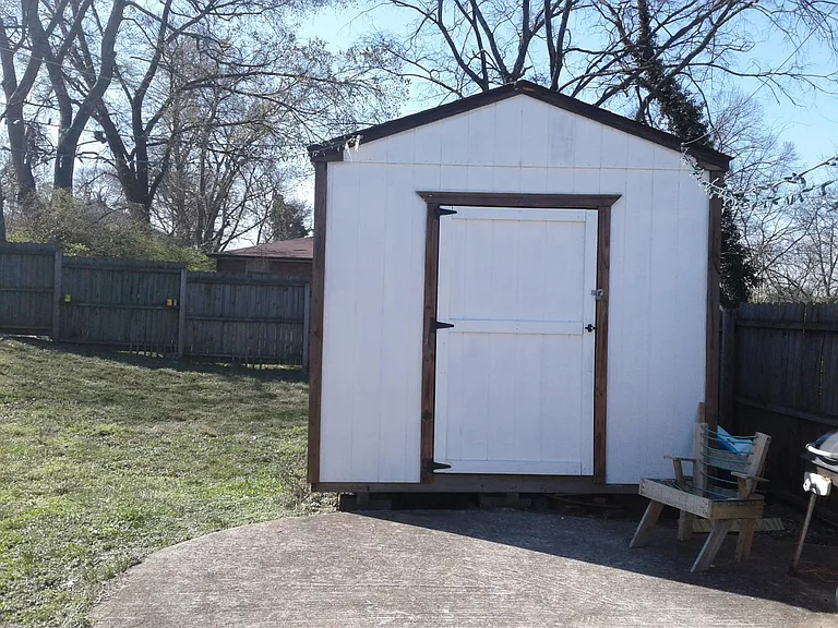812 W Greenwood Ave — Photo 17
