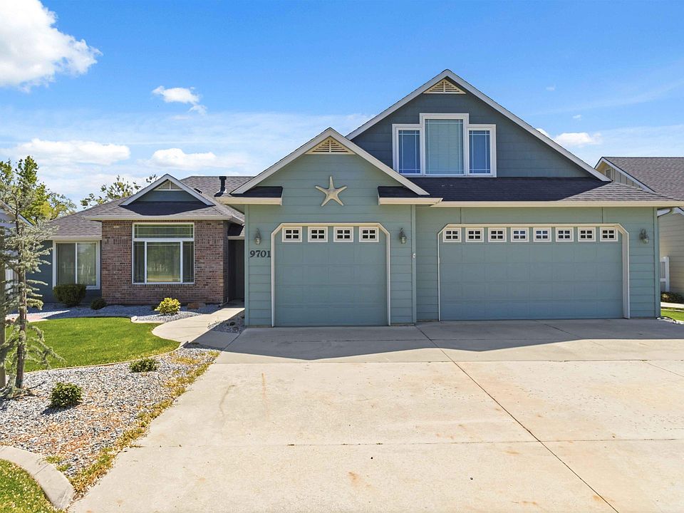 1st image of 9701 W Penhurst Dr