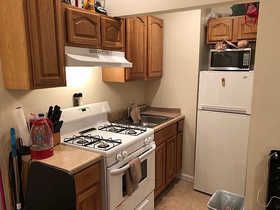 4th image of 1114 Spruce St #16076582