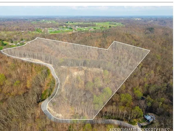 N Skyline Drive, New Albany, IN 47150