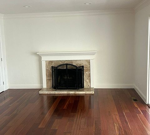 5th image of 315 Landeros Dr