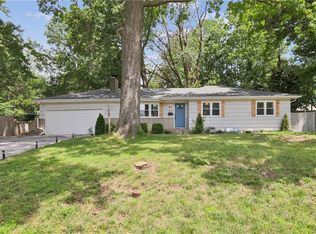7821 Wallace Ave, Kansas City, MO 64138