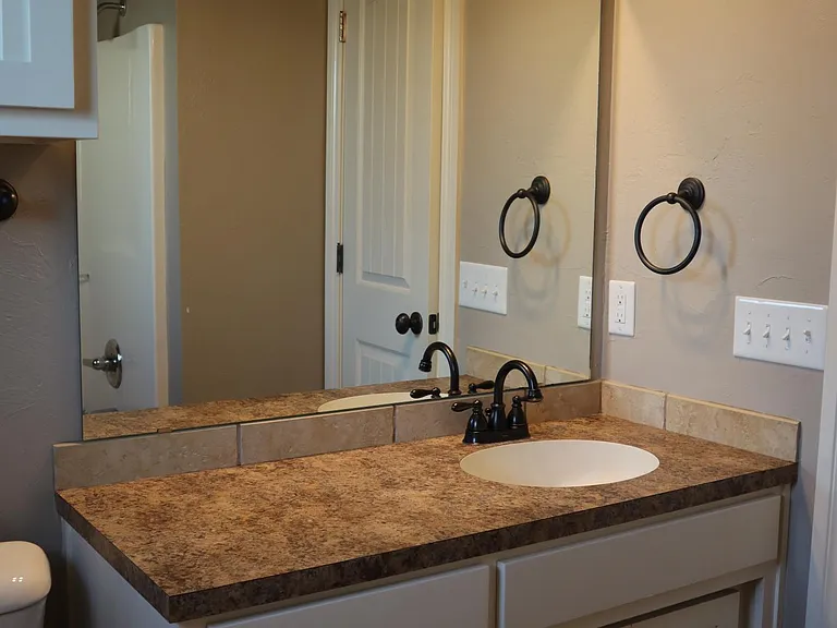 2nd bathroom